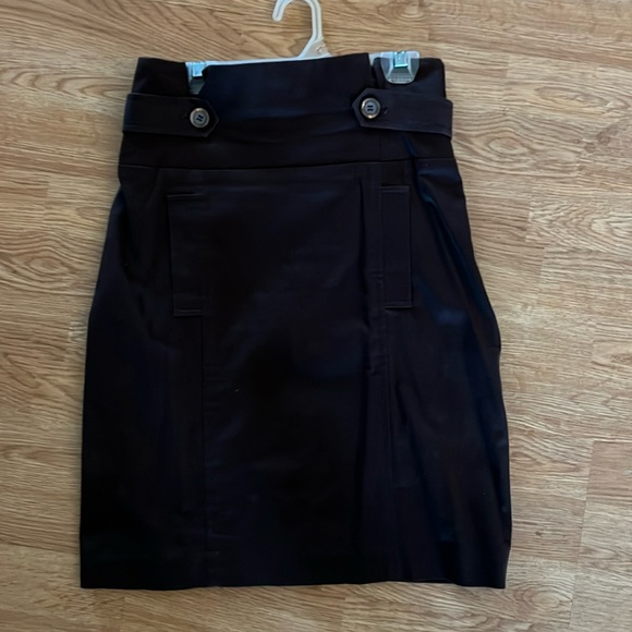 BCBG generation new espresso skirt, size 4 - Picture 3 of 14